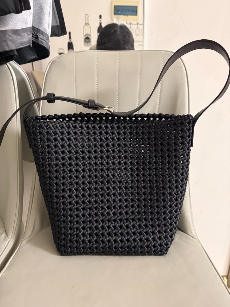 Handmade Nylon Bucket Bag, Woven Tote Shoulder Purse for Women, handmade by QU'S Artisan Atelier
